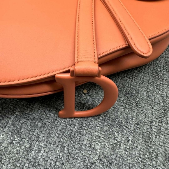 100% Authentic Dior Saddle Bag 1925-101524 - Picture 7 of 14